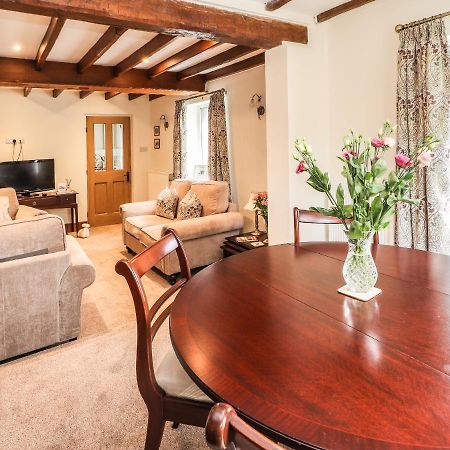 Springfield Cottage Wrexham Eksteriør billede
