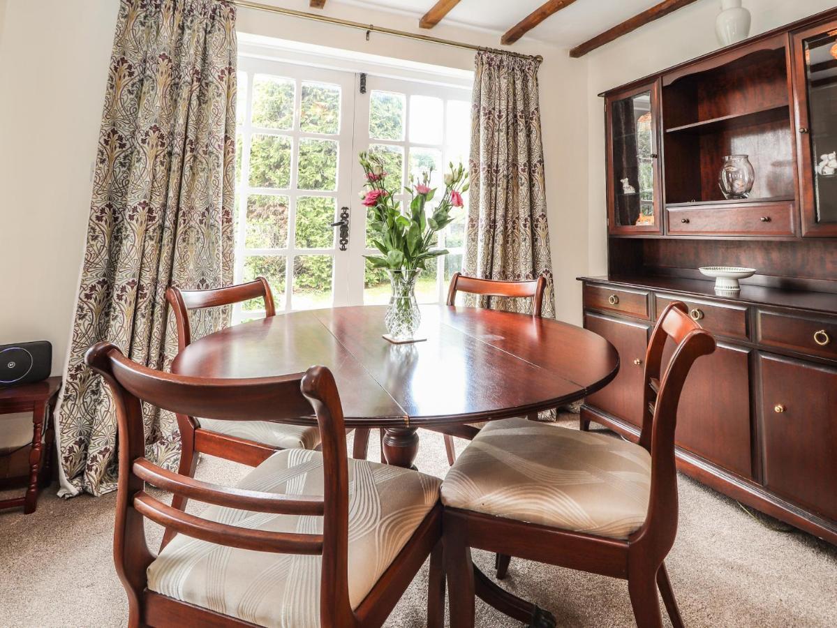 Springfield Cottage Wrexham Eksteriør billede